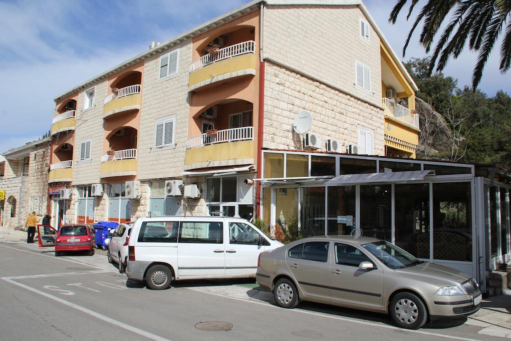Guest House Katic Trpanj Eksteriør bilde