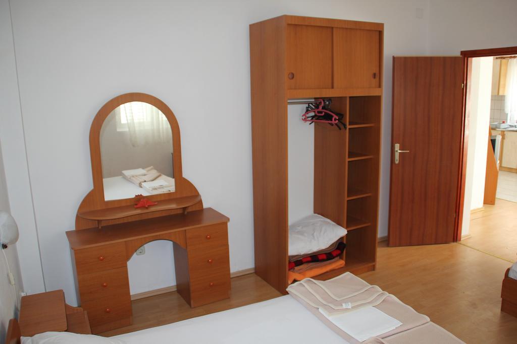 Guest House Katic Trpanj Rom bilde